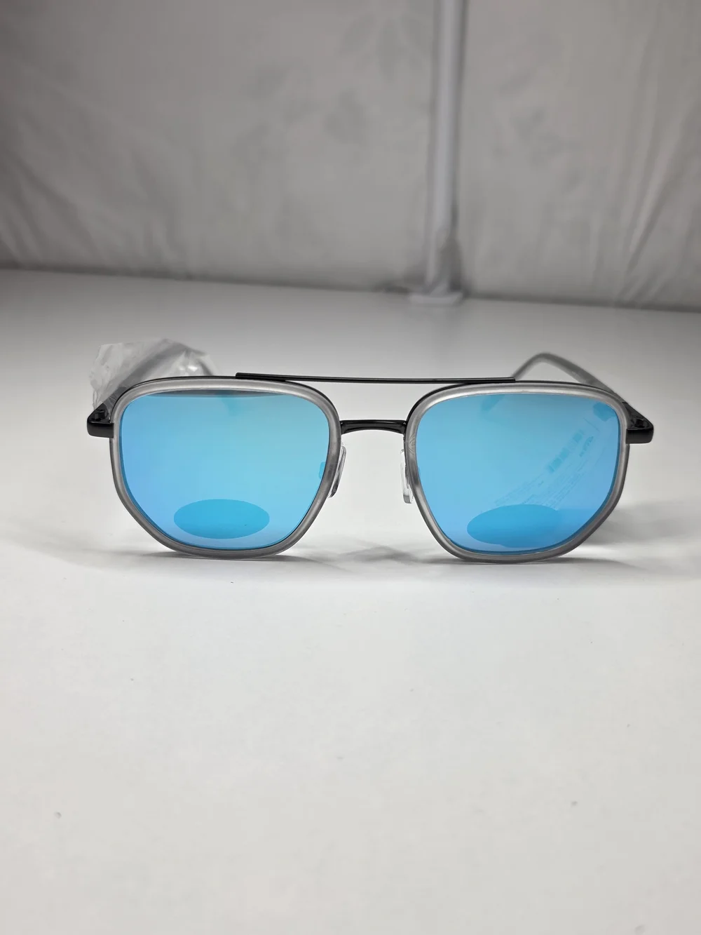 NWT Mirrored Sunglasses